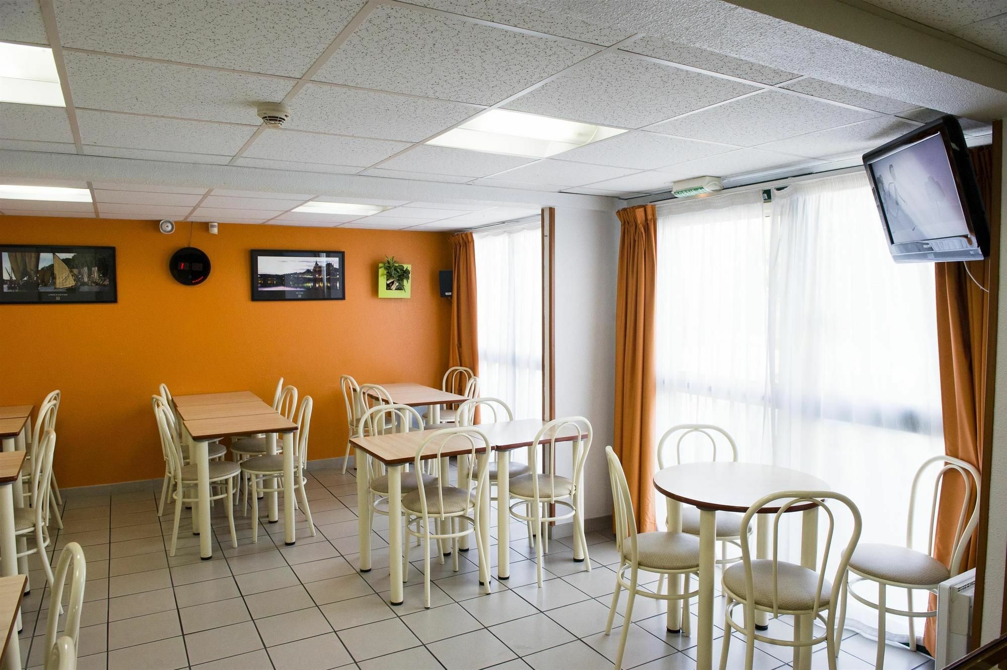 Premiere Classe Orleans Ouest - La Chapelle St Mesmin Exteriér fotografie